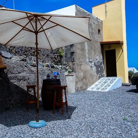 Casa Rural El Monturrio * San Pedro de Daute