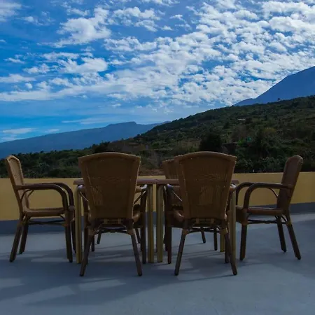 Casa Rural El Monturrio منزل ريفي